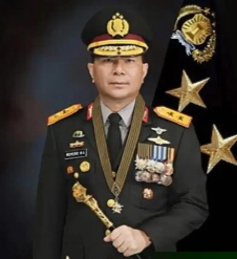 Tongkat Komando Polda Sulut Berganti, Royke Langie Dipanggil ke Mabes Polri