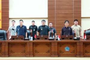 Gubernur Yulius Ingatkan APBD Bukan Sekadar Angka, Harus Berdampak untuk Daerah